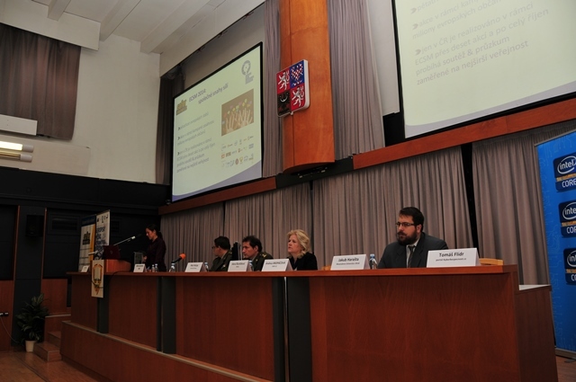 Seminář Soukromí a bezpečnostní rizika v kyberprostoru