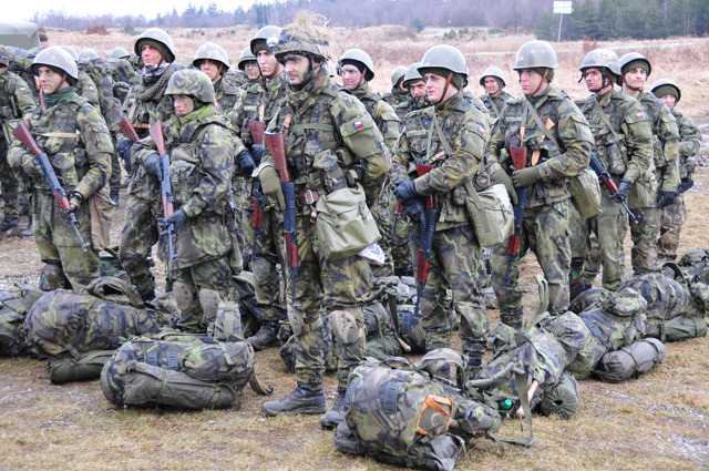 Četa při ukončení výcviku