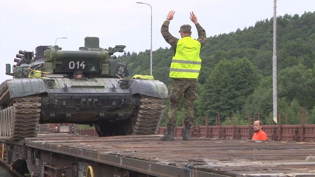  Práce velitele vozu a řidiče vyžaduje dokonalou souhru