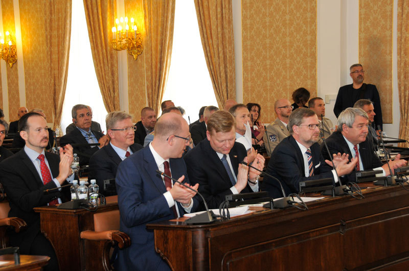 Odpolední závěrečné části konference se zúčastnili předsedové parlamentních stran