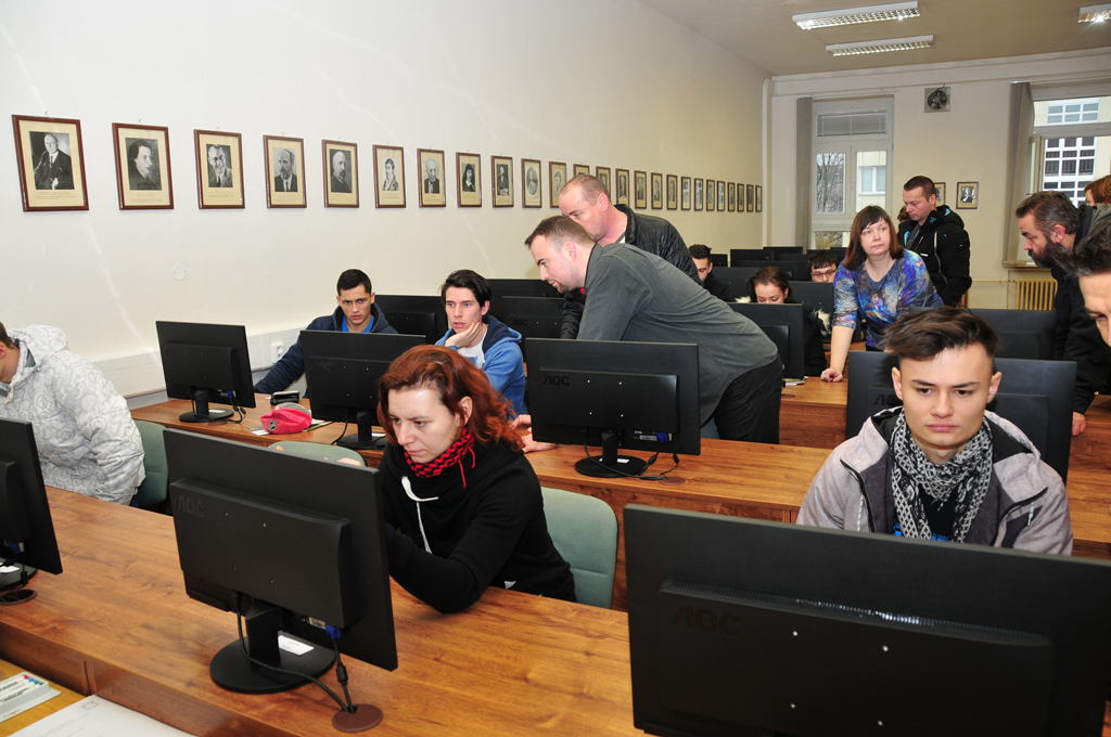 Podávání elektronických přihlášek