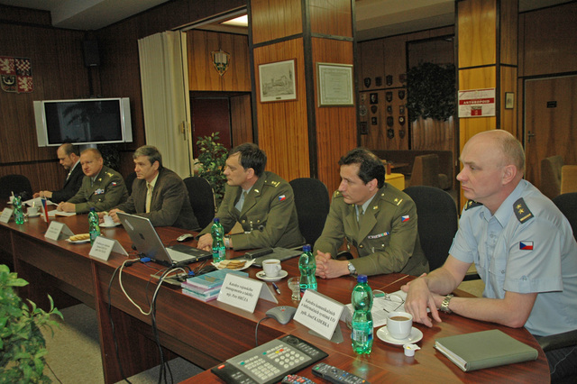 V úterý 11.1.2011 navštívil Univerzitu obrany přidělenec obrany Slovenské republiky generálmajor Ing. Milan Maxim 