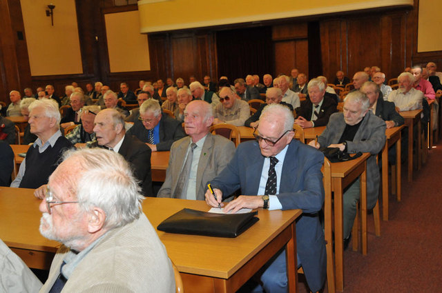 Delegáti 8. sjezdu Českého svazu PTP v hlavním sále MO (3)