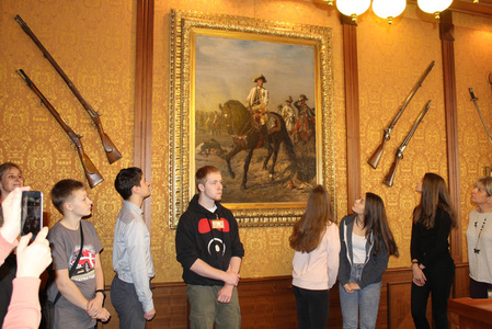 Prohlídka se zastavila i před historickým portétem generála Laudona