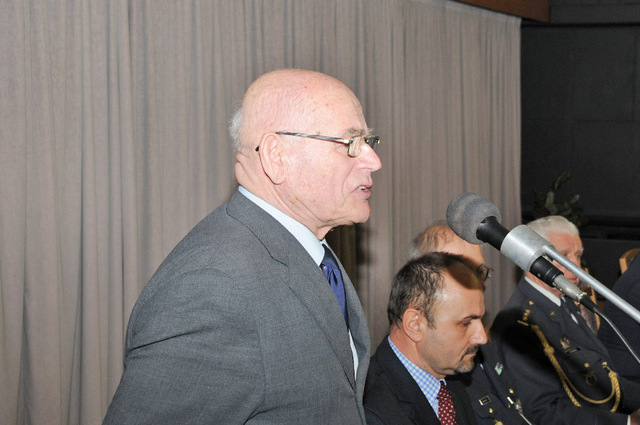 Za partnerská sdružení promluvil předseda brněnské odbočky Svazu letců ČR mjr. v.v. Miroslav Koval