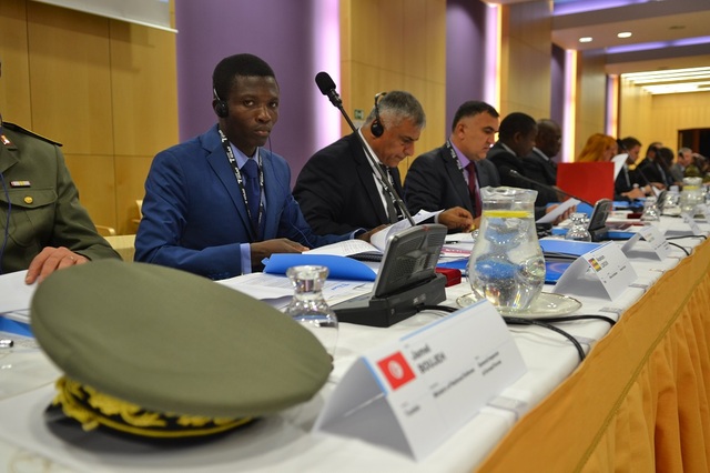 Účastníci mezinárodní konference ombudsmanských institucí pro ozbrojené síly - konference se zúčasnili i delegáti například z Burkiny Faso, Toga či Filipín.