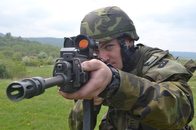Střeleckou přípravu budou vojáci procvičovat po celou dobu výcviku
