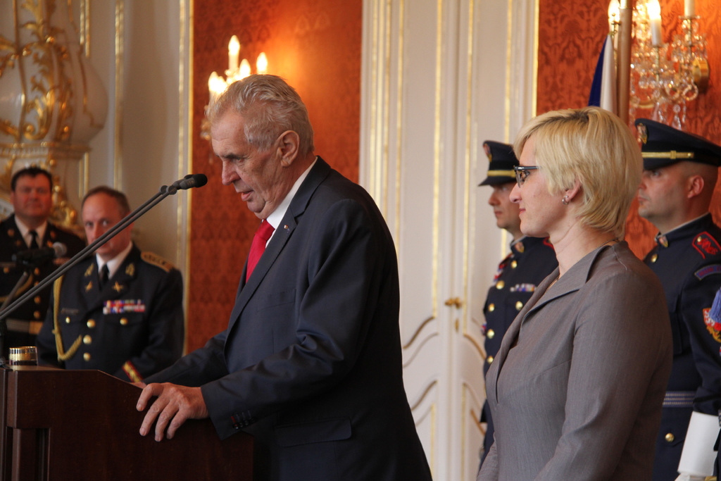 Prezident Miloš Zeman a ministryně obrany Karla Šlechtová