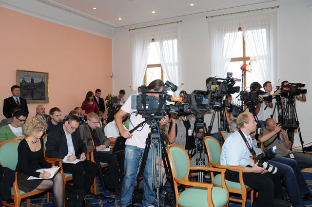 Média na tiskové konferenci