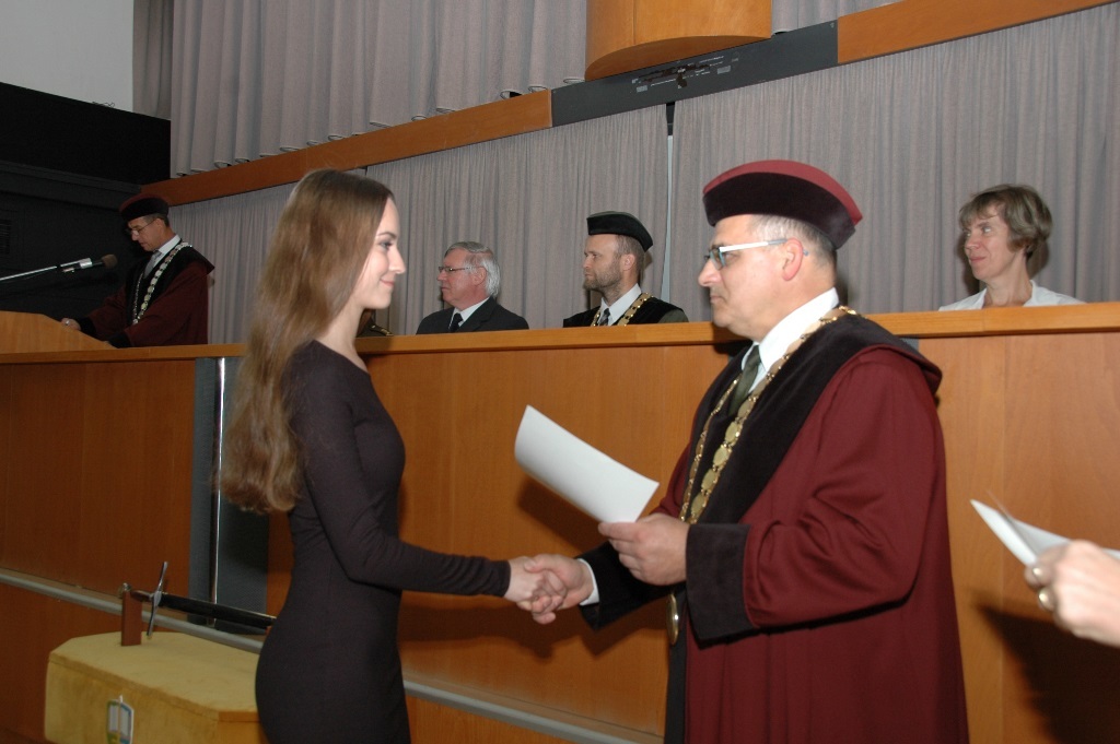 Imatrikulace civilních studentů