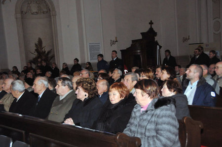 Účastníci vánočního koncertu v Praze 