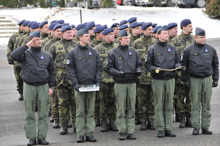 211. taktická letka, která má ve výzbroji letouny JAS 39 Gripen obdržela čestný název "Letka generála Františka Chábery"