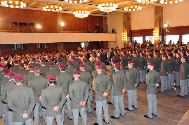 Vojáci 2. úkolového uskupení speciálních sil završili převzetím zasloužených ocenění svou misi v Afghánistánu (2)