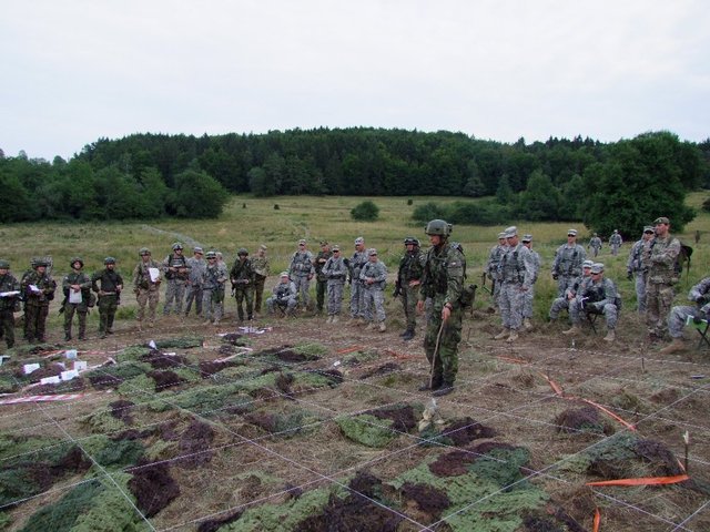  Na něm byl objasněn zámysl velitele 