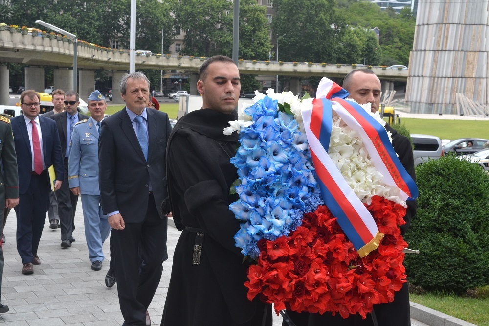 Martin Stropnický uctil památku hrdinů, kteří padli za nezávislost a teritoriální jednotu Gruzie