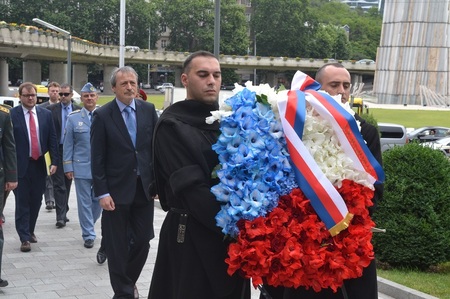 Martin Stropnický uctil památku hrdinů, kteří padli za nezávislost a teritoriální jednotu Gruzie