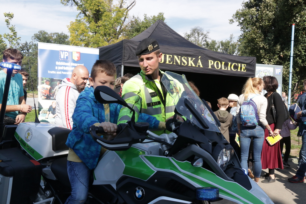 Vojenská policie představila svoji techniku