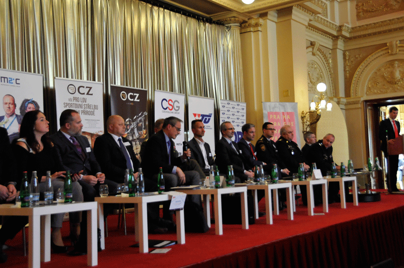 Druhé pokračování projektu Národního institutu pro obranu a bezpečnost se po Mladé Boleslavi odehrávalo na pražském Žofíně