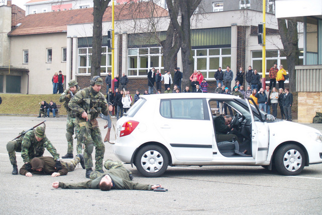 Ukázky činnosti skupiny COMMANDOS (2)