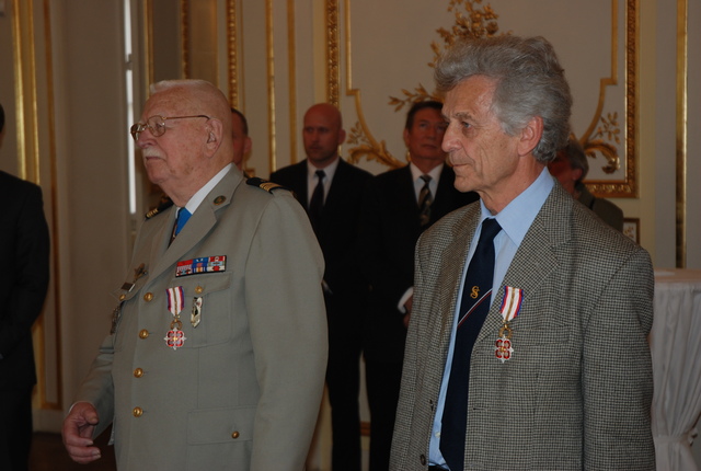 plk. Ignatovich a dr. Bystricky s Vyznamenáním Zlaté lípy 