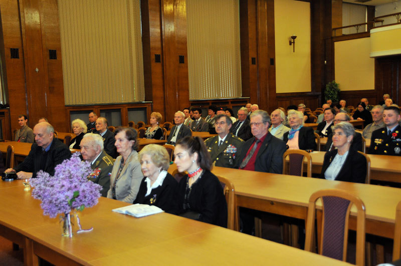 Mezi čestnými hosty byli také veteráni a veteránky 2. světové války