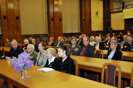 Mezi čestnými hosty byli také veteráni a veteránky 2. světové války