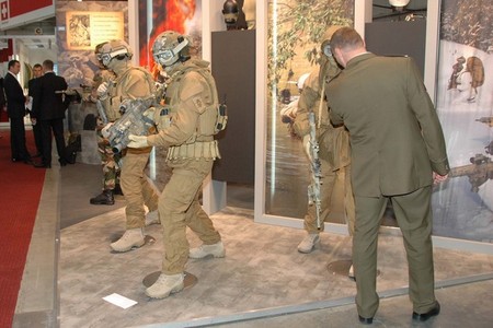 Z výstavy Future Soldier 2
