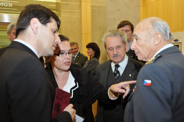 Náměstek Hrabata se zajímal o vyznamenání válečných veteránů