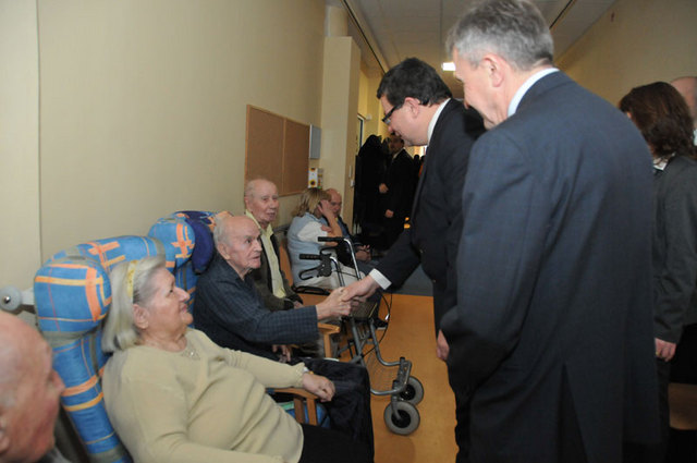 Ministr obrany popřál všem pevné zdraví a hodně štěstí do nového roku 2012