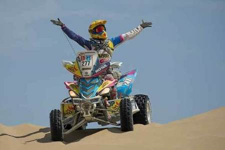 Duklačka Ollie Roučková se stala hrdinkou letošního ročníku závodu Rallye Dakar