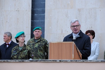  Jménem Senátu Parlamentu ČR vystoupil místopředseda Senátu Ivo Bárek