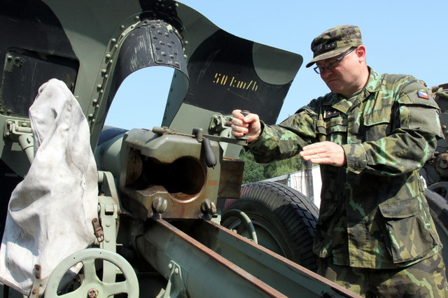 105mm houfnice vzor 41 (2)