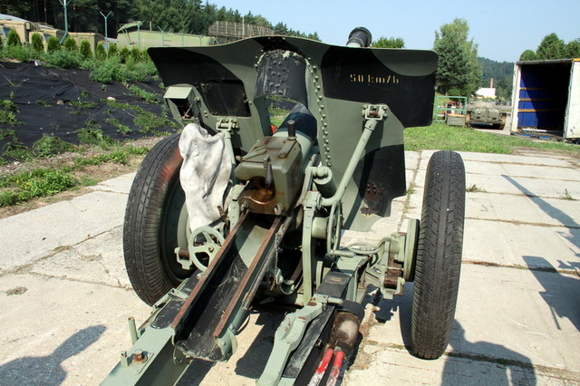 105mm houfnice vzor 41 (3)