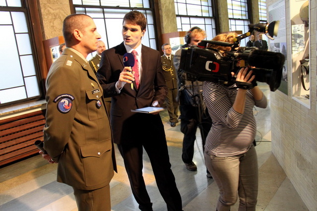 Rozhovor České televize s nadpraporčíkem Pavlem Bubaněm