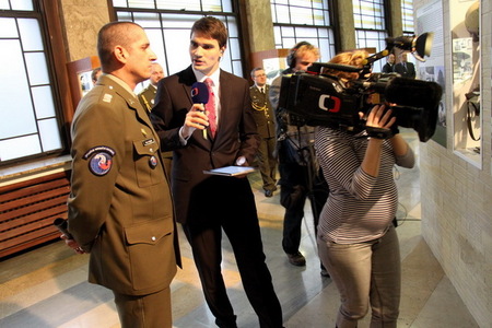 Rozhovor České televize s nadpraporčíkem Pavlem Bubaněm
