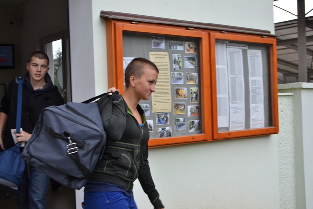 Po čtrnácti dnech vyráží studenti prvně domů