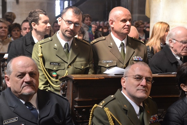 Slavnostního obřadu se zúčastnili i zástupci kaplanů Armády ČR