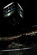 Hokejisté v maskáčových dresech vzdali hold hrdinům v uniformách