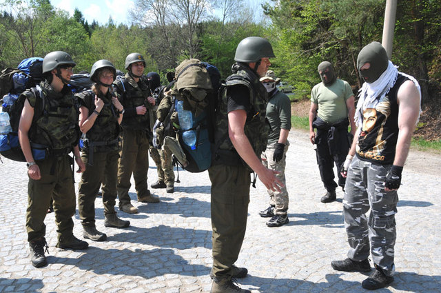 Zprvu bylo vše v pořádku, rebelové měli dokonce povědomí o České republice...