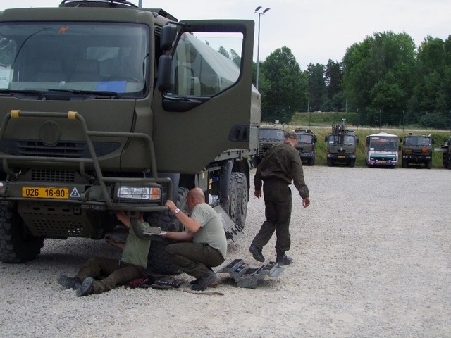  Na odpočinek není čas, techniku je třeba ihned dát do bezvadného stavu