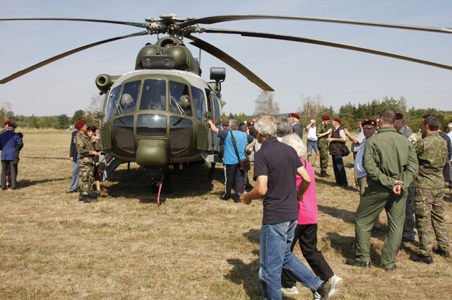 Setkání výsadkových veteránů 2015