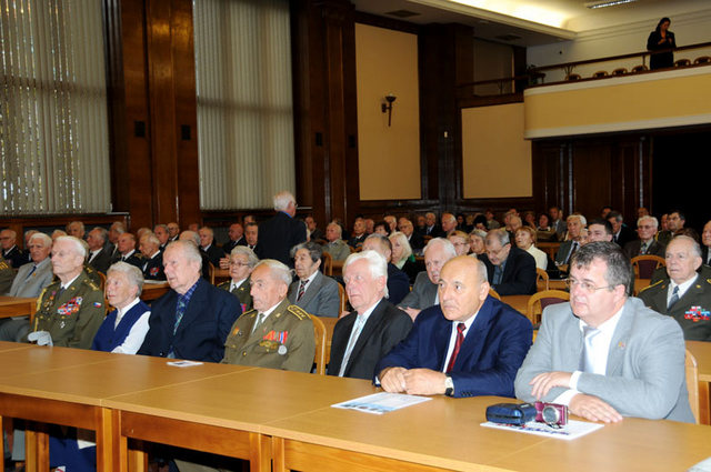 Čestní hosté setkání účastníků SNP (6)