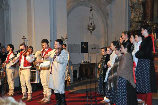 Vánoční koncert Vojenského uměleckého souboru Ondráš (3)