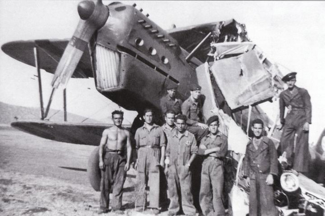 Následky srážky dvou A-101 při rolování ke startu