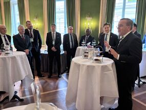 Na závěr se ministr obrany účastnil setkání, které pro své protějšky pořádal německý ministr obrany Boris Pistorius