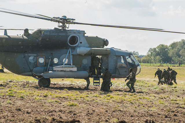 Přepad objektu se zajištěním zajatce za podpory vrtulníků Mi-24 a Mi - 171 (2)