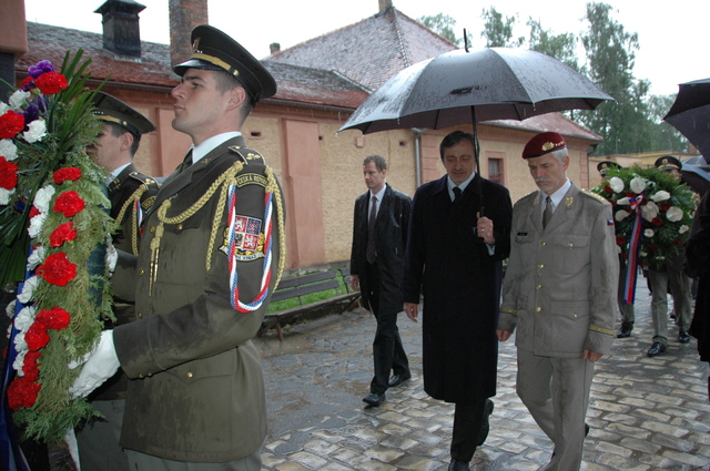 Ministr obrany a náčelník Generálního štábu AČR