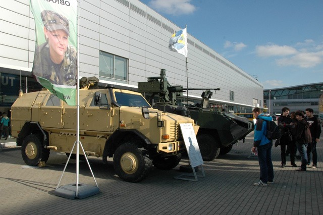 Kolová obrněná technika z Velitelství výcviku – Vojenské akademie Vyškov