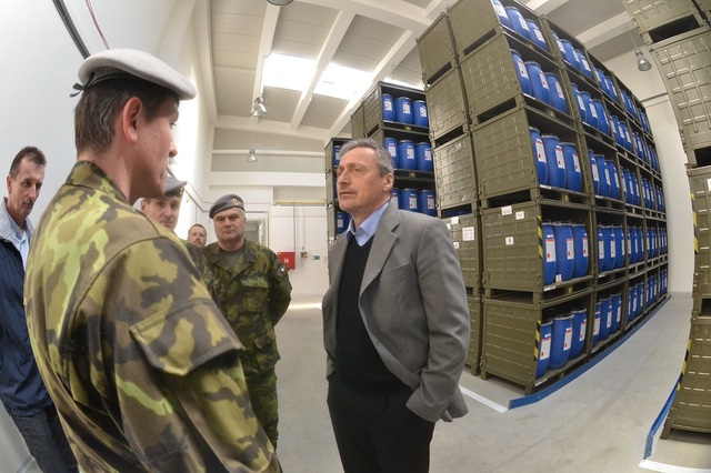 Ministr obrany Martin Stropnický na pracovní návštěvě ve Štěpánově