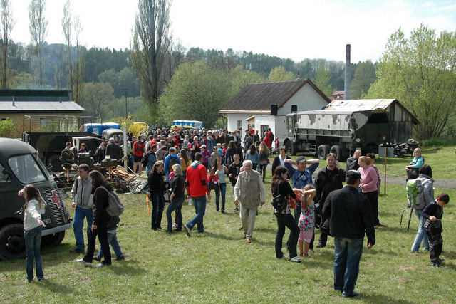 Bohatý program nabídli pořadatelé i na rovenské plovárně (3)